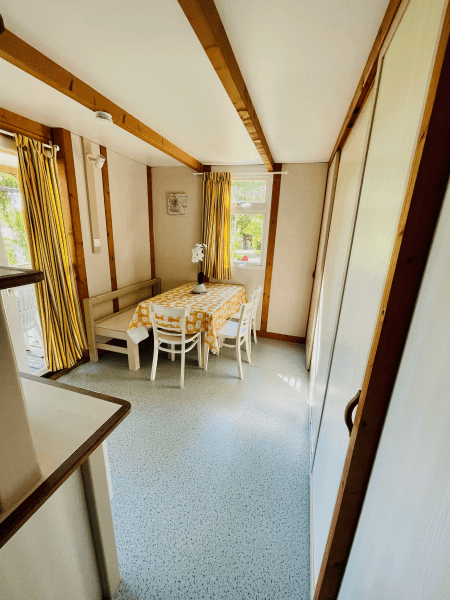 Living room, Châtaignier chalets for 5 people. Chalets rental in Occitanie