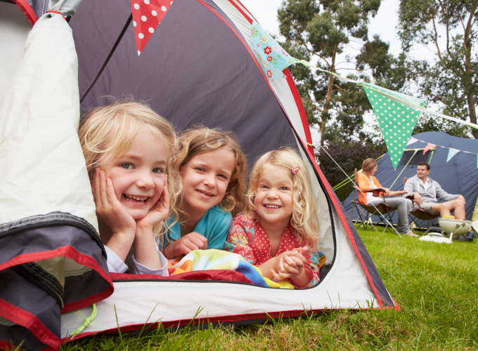 Les emplacements de Camping en Ariège pur camping-car, du camping la Pibola à Camon en Occitanie.