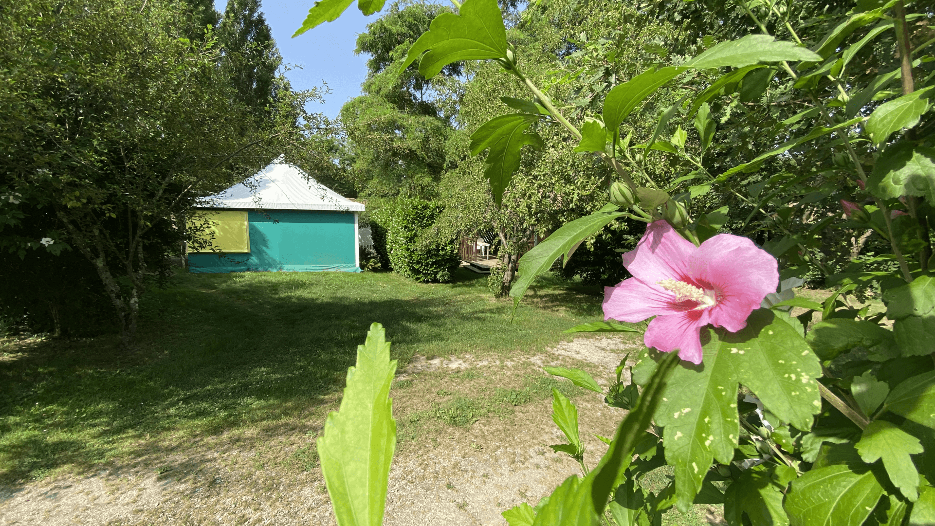 Le glamping à Camon en Ariège en Occitanie à la Pibola